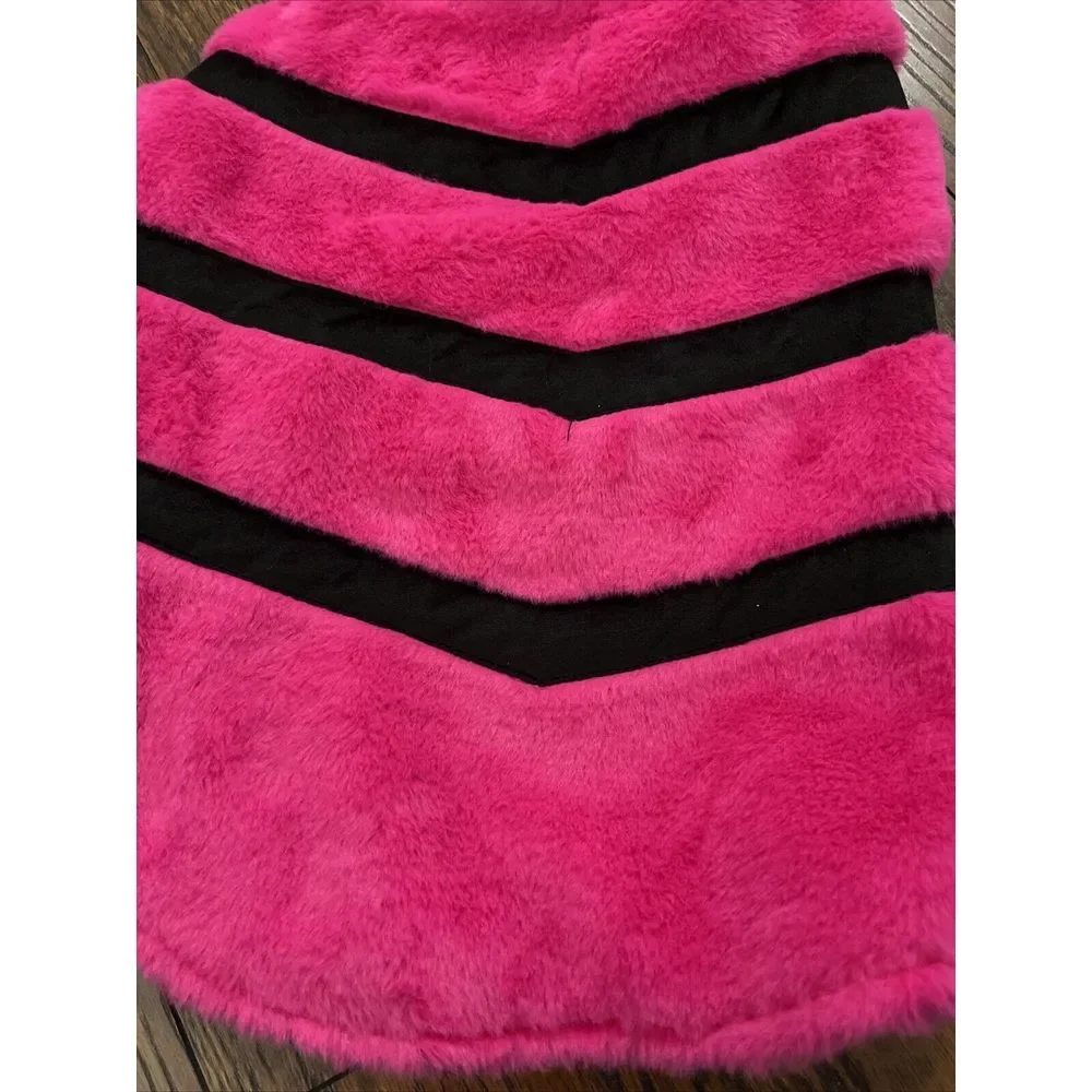 Berkshire Pet Pink‎ Black V Striped Faux Fur Dog Coat Satin Lined Medium
